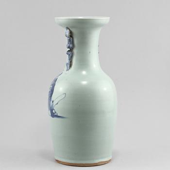 GOLVVAS, porslin, Kina, omkring sekelskiftet 1800/1900.