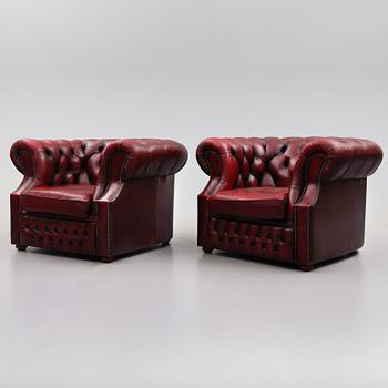 FÅTÖLJER, 1 par, Chesterfieldmodell, 1900-talets andra hälft.