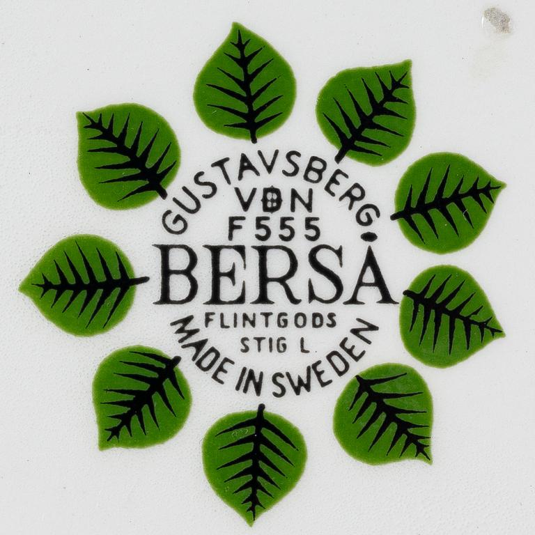Stig Lindberg, a 77 pieces bone china and stoneware service, "Berså", Gustavsberg.
