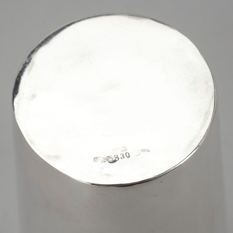 BÄGARE, silver, Hjalmar Fagerroos, Helsingfors 1901. Vikt 175 g.