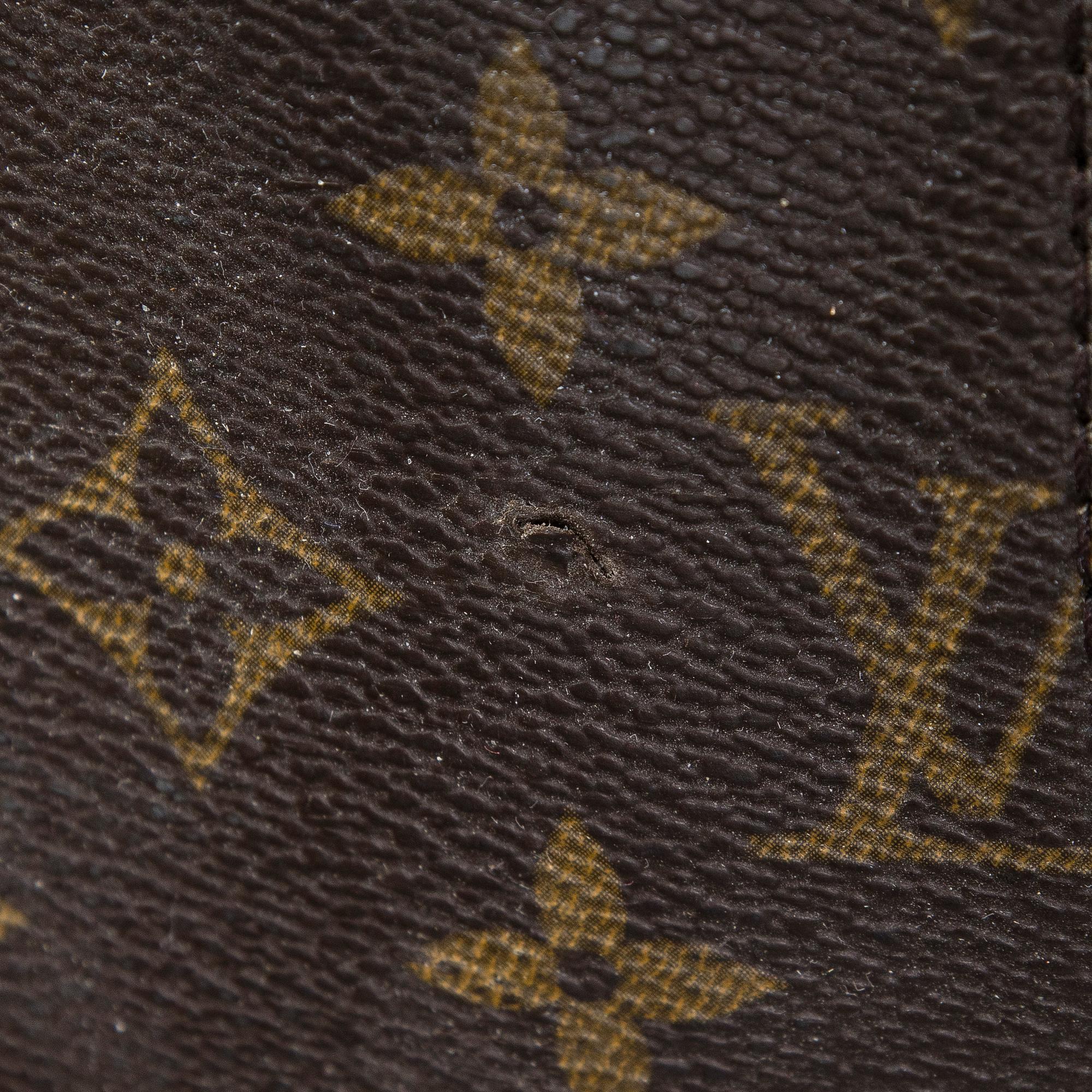 Louis Vuitton, matkalaukku, "Sirius 70".