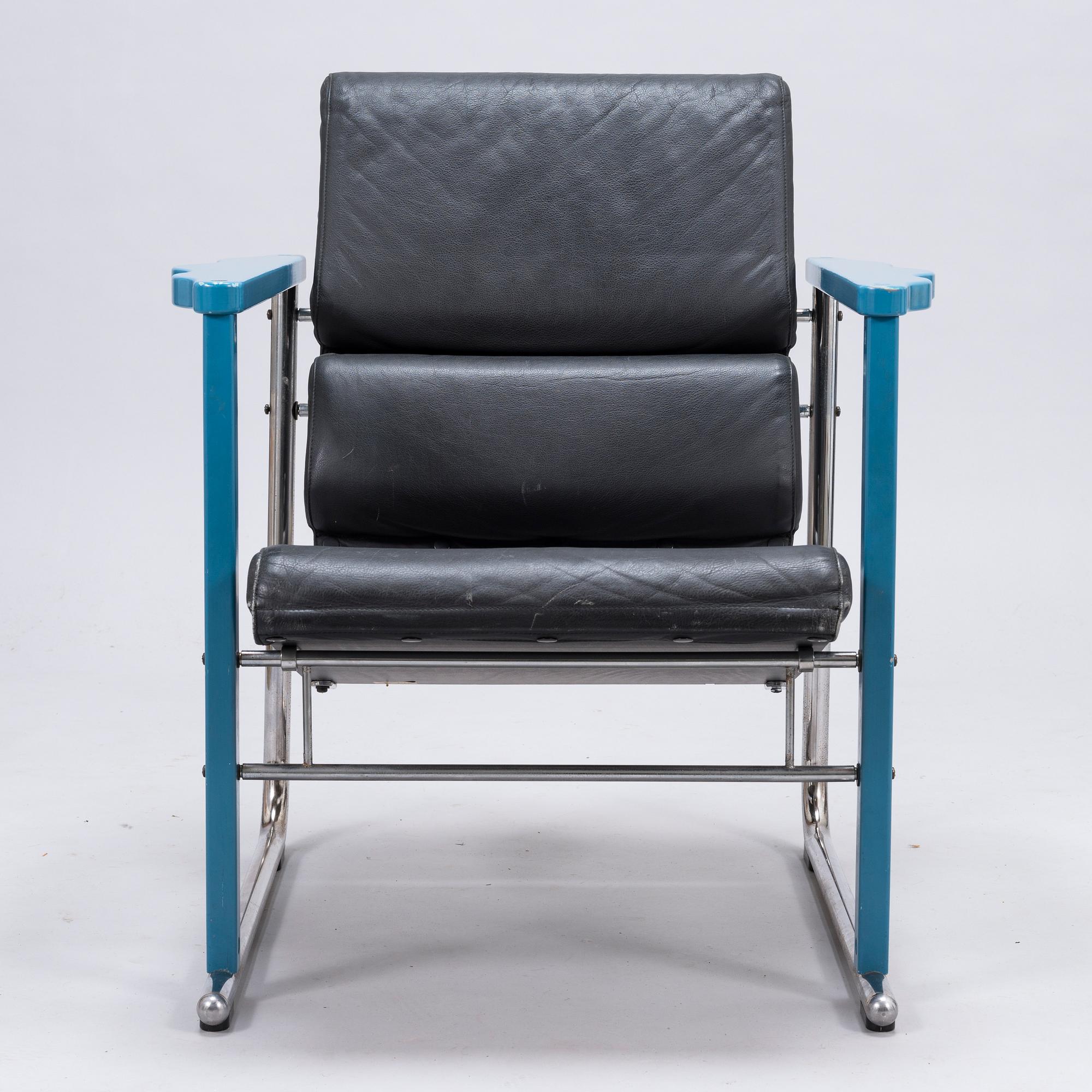 YRJÖ KUKKAPURO, A 1980s 'Experiment' lounge chair for Avarte, Finland.