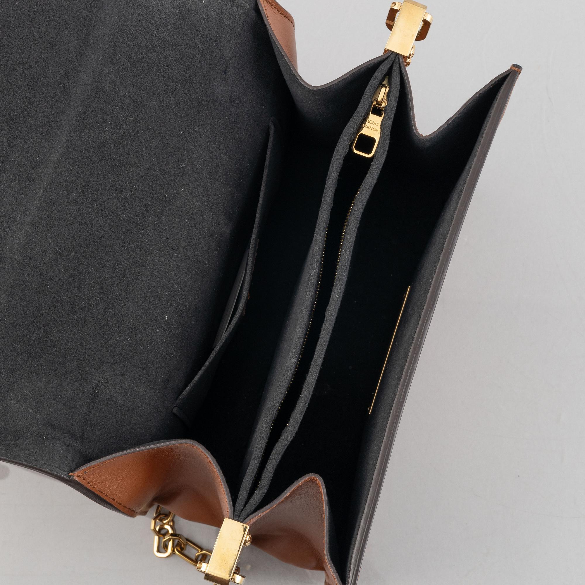 Louis Vuitton, bag, "Dauphine MM", 2022.