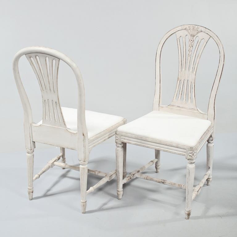 MATSALSMÖBLEMANG, 9 delar, gustaviansk stil, 1900-talets andra hälft.