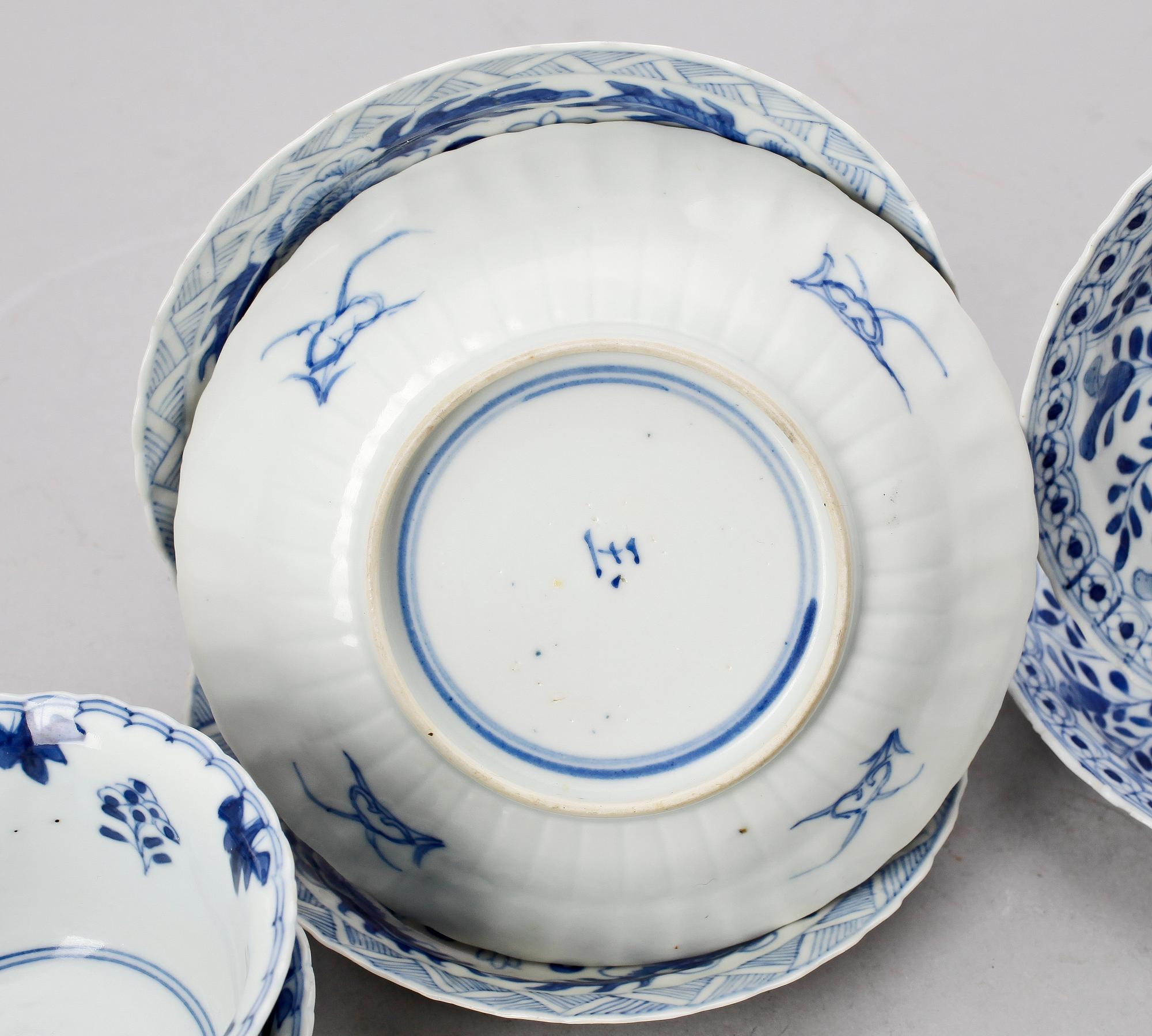 KOPPAR med FAT, 6 st, Kangxi-stil, 1900-tal, Kina.