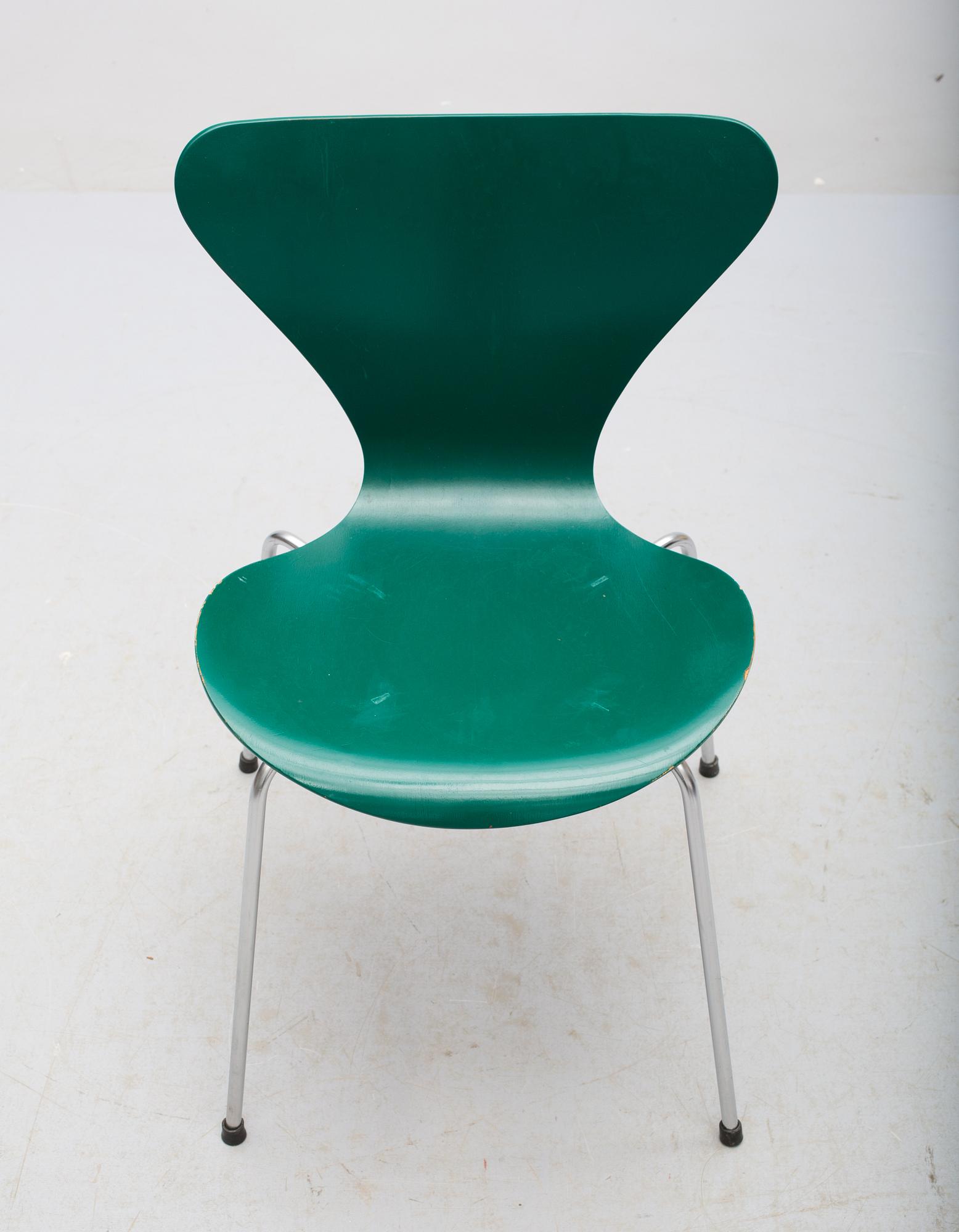 STOLAR, 6 st, "Sjuan", Arne Jacobsen för Fritz Hansen, Danmark, 1968.