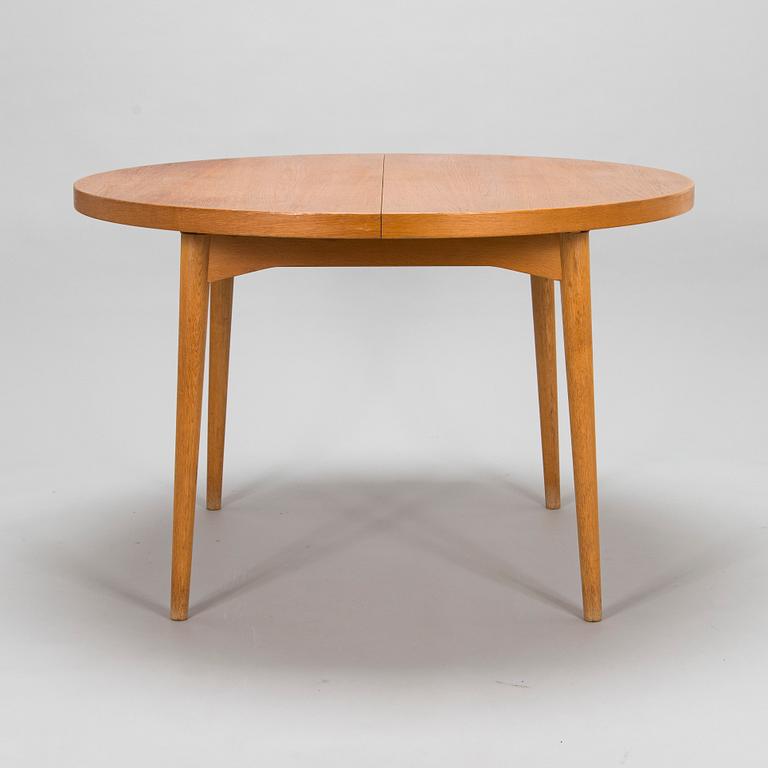 Olof Ottelin, matbord "Stella", Kervo Snickerifabrik för Stockmann 1950-tal.