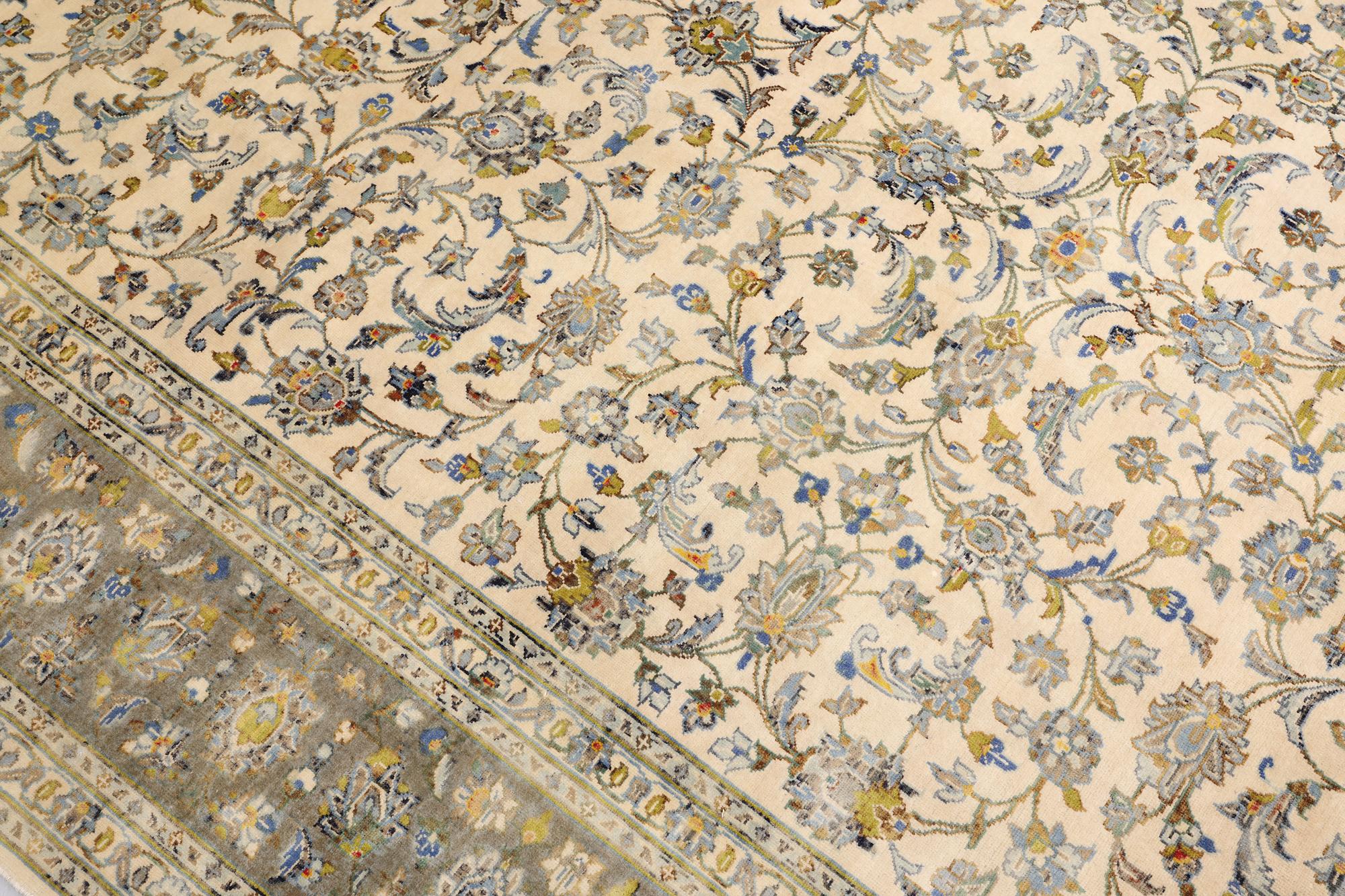 A Keshan rug, approx. 293 x 198 cm.