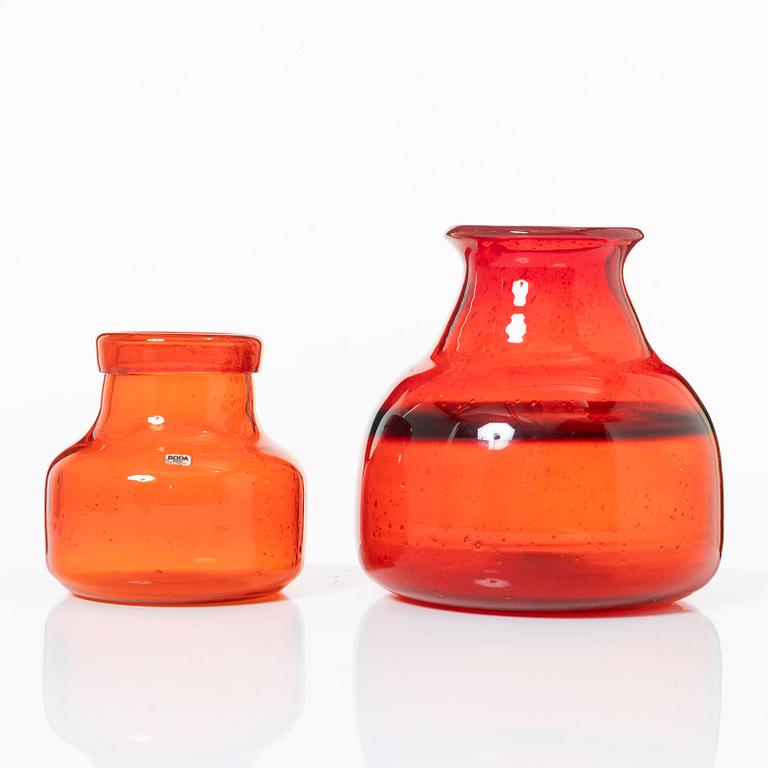 Erik Höglund, a set of two vases, Boda.