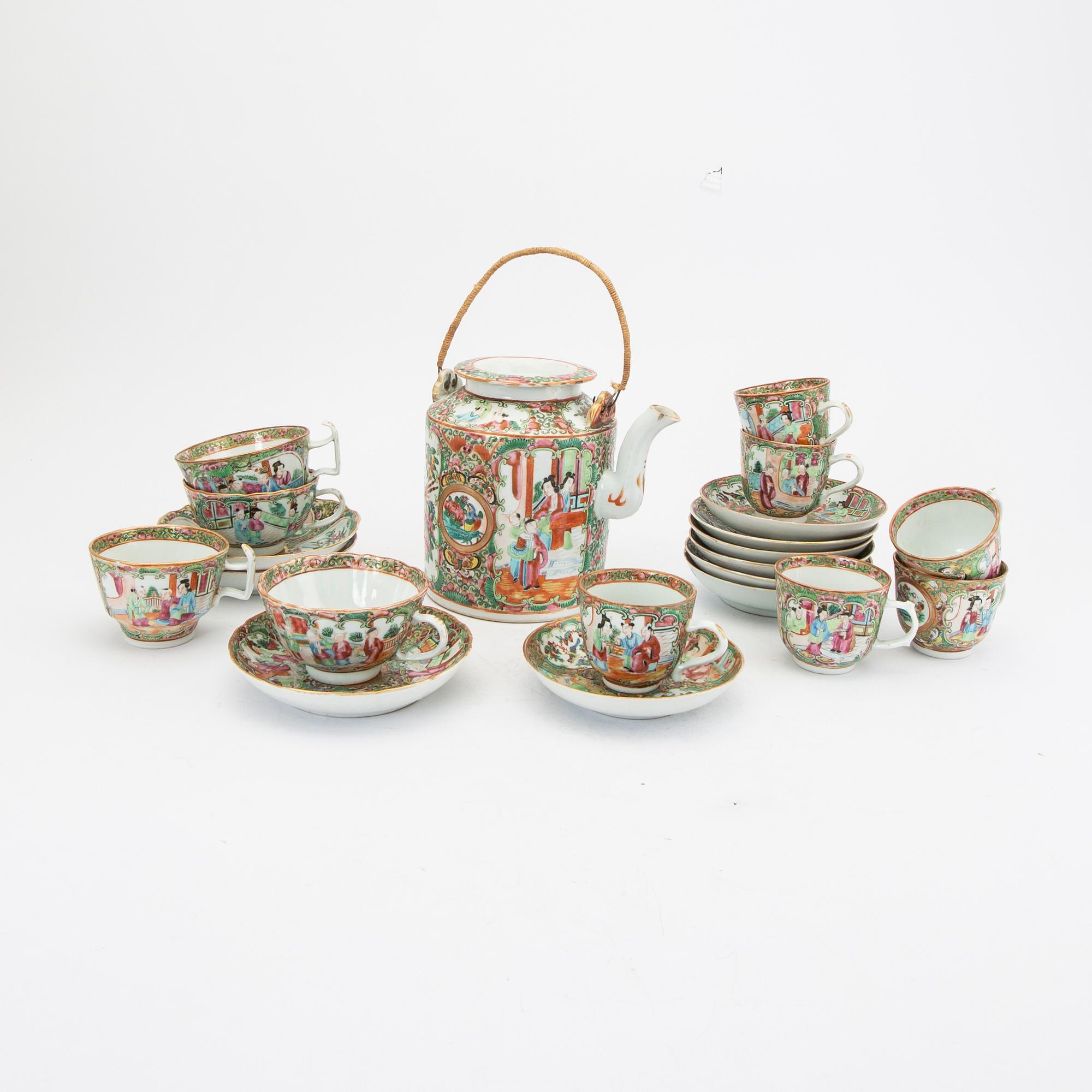 Teservis 11 dlr Kina Kanton sent 1800-tal porslin.