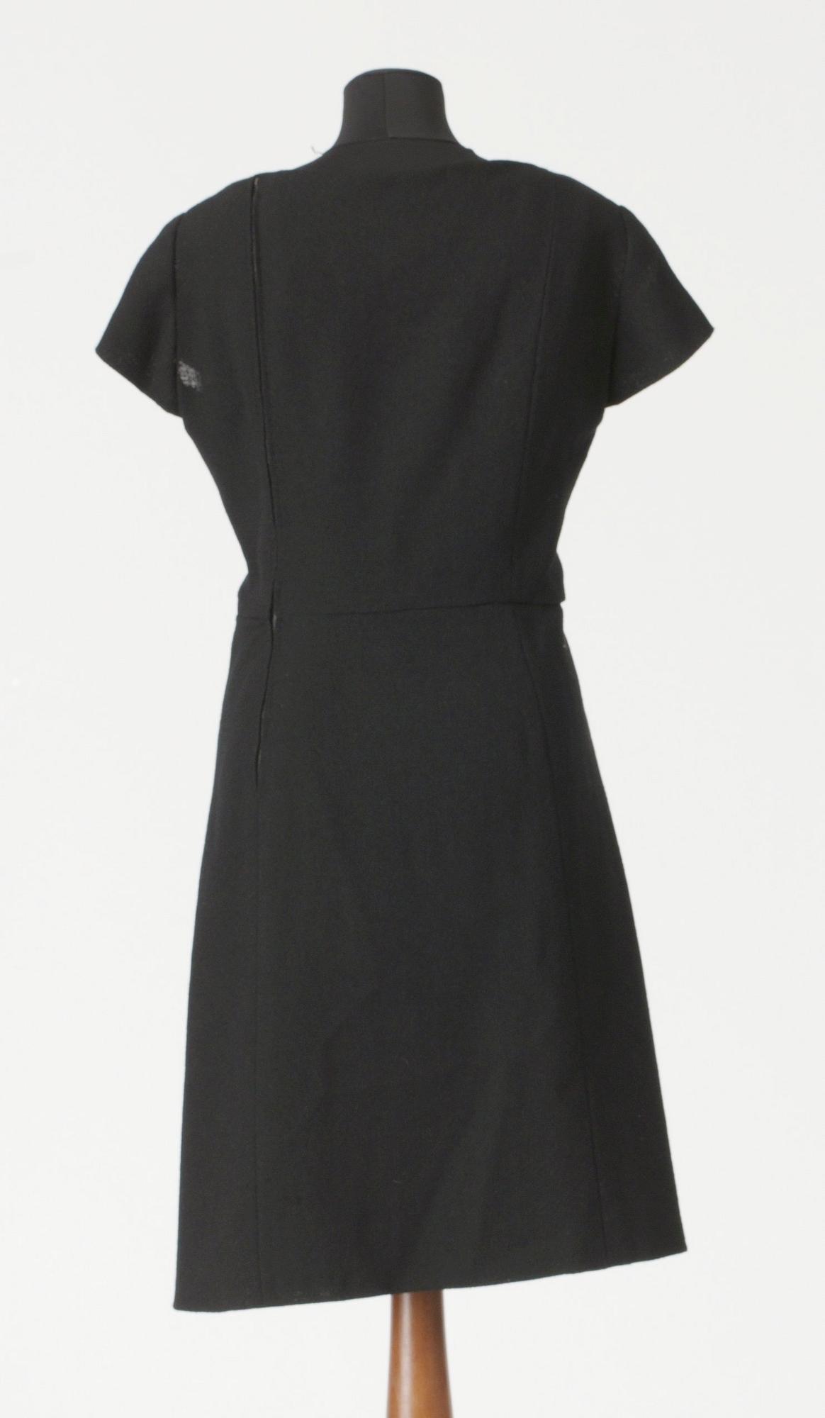KLÄNNING, Pierre Balmain, Märthaskolan.