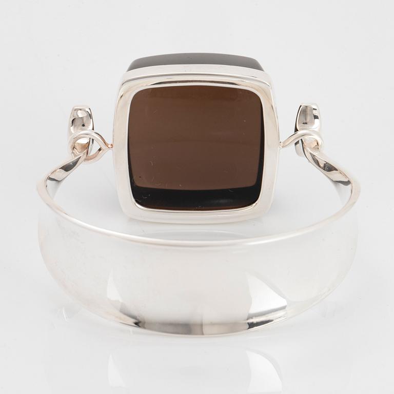 Vivianna Torun Bülow-Hübe, a sterling and qvartz bangle, Georg Jensen, Denmark, design nr 203B.