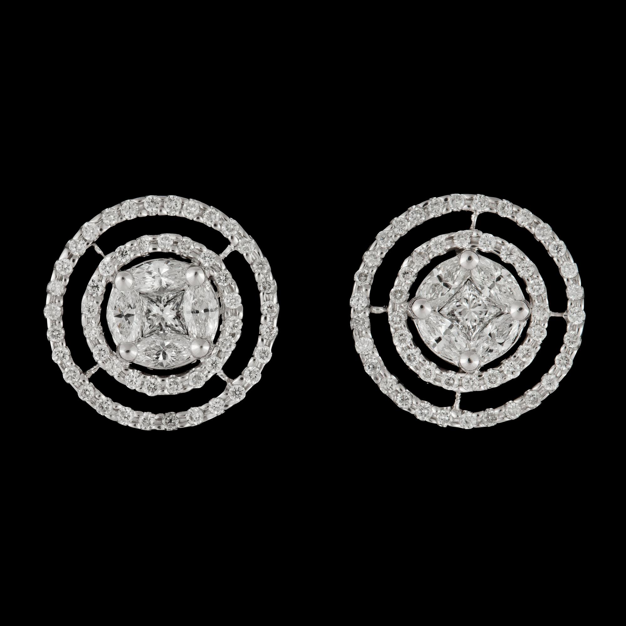 ÖRHÄNGEN, briljant-, navette- samt prinsesslipade diamanter tot. ca 1.50 ct.