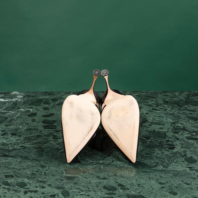 PUMPS, MANOLO BLAHNIK, storlek 39,5.