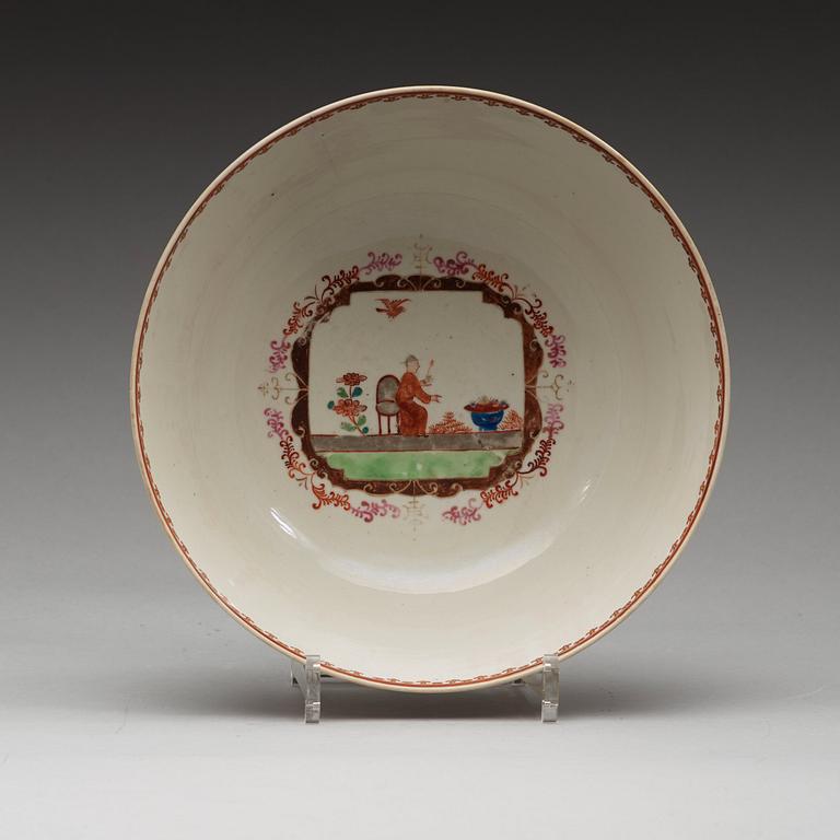 BÅLSKÅL, kompaniporslin. Qingdynastin, Qianlong (1736-1795).