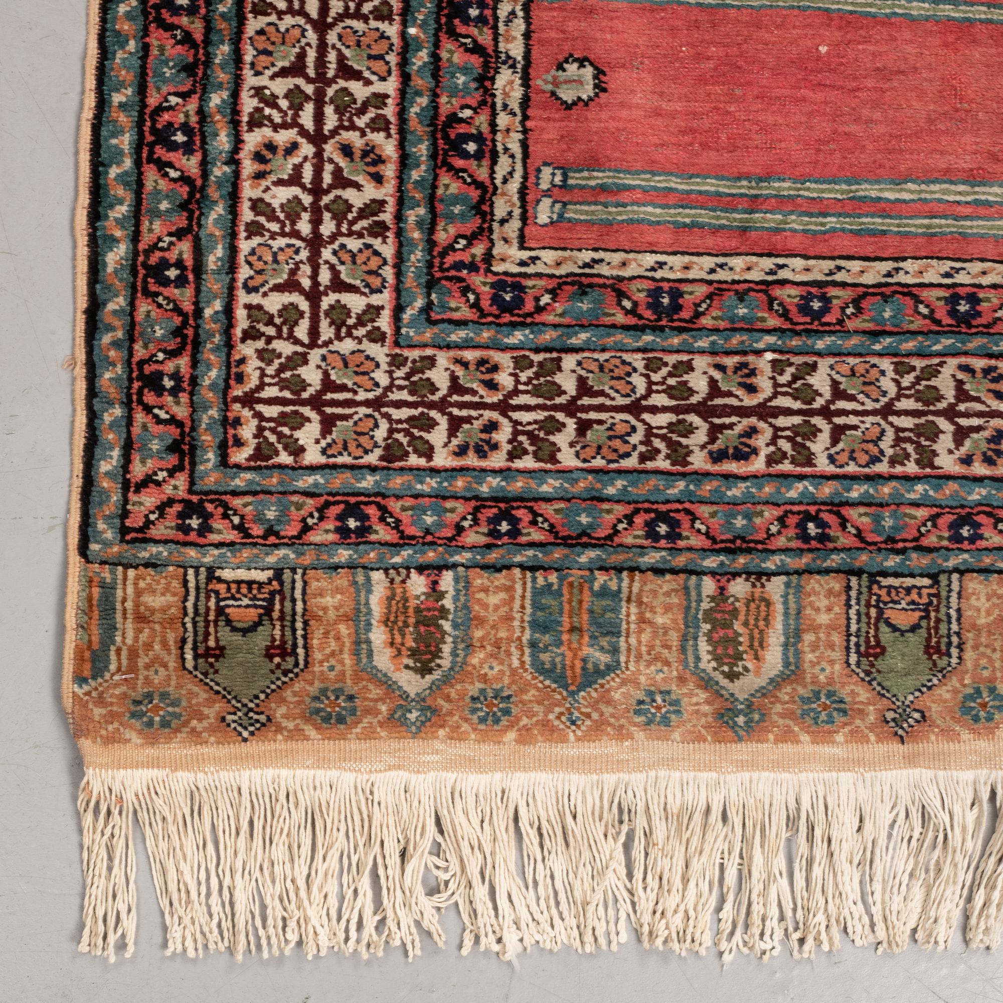 Matto, a runner, an old Anatolian saf, ca 228 x 83,5-85,5 cm (as well as 1,5-2,5 cm flat wave at the ends).