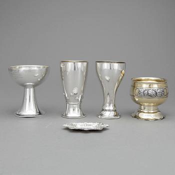 PARTI SILVER, 5 st, däribland C G Hallberg, Stockholm, 1900-talets första hälft, vikt ca 462 gram.