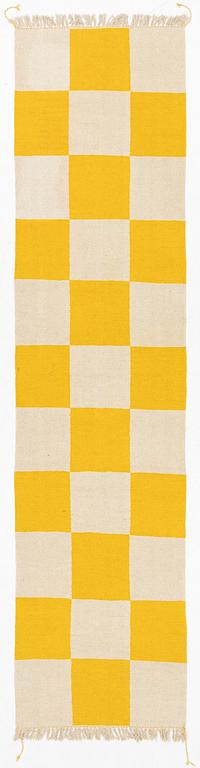 Gallerimatta, ca 344 x 89 cm.