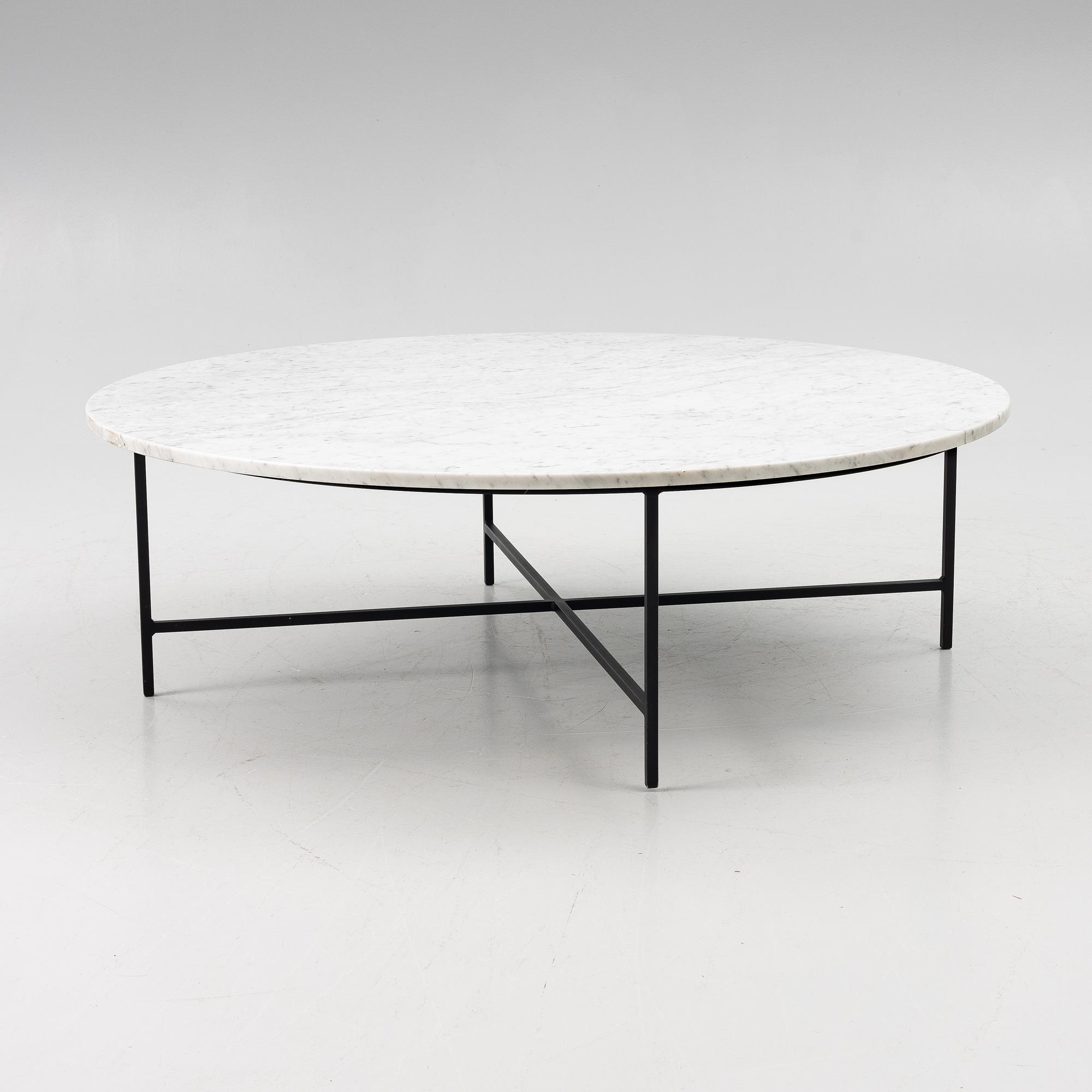 Soffbord, "X", Walles & Walles, omkring 2020.