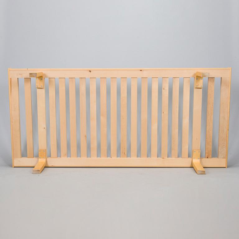 Alvar Aalto, leposohva, malli 710, Artek, 1900-luvun loppu.