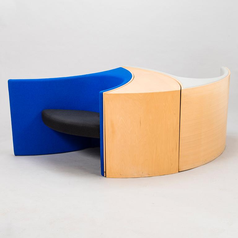 EERO AARNIO, Two'Delfin' chairs and a table for Adelta.