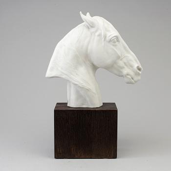 A porcelain sculpture by Albert Hinrich Hussmann, Rosenthal.