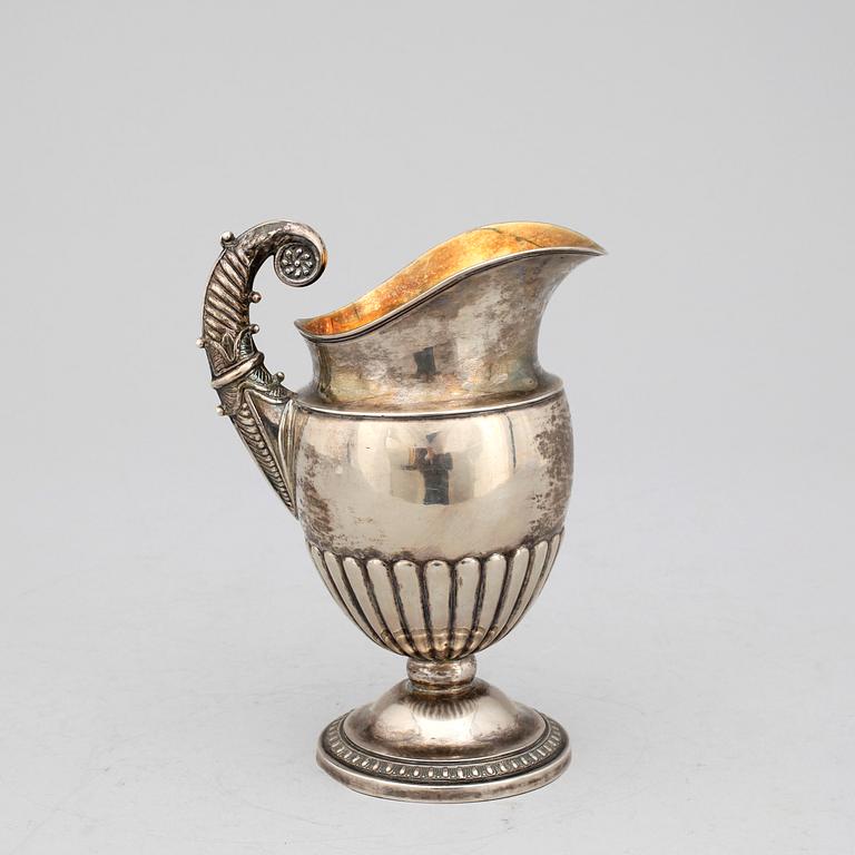 GRÄDDKANNA, silver, empir, Anders Lundqvist, Stockholm, 1833. Vikt ca 218 g.
