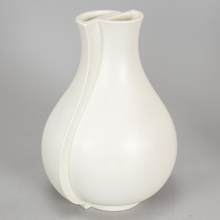 WILHELM KÅGE, a 'Surrea' stoneware vase from Gustavsberg.