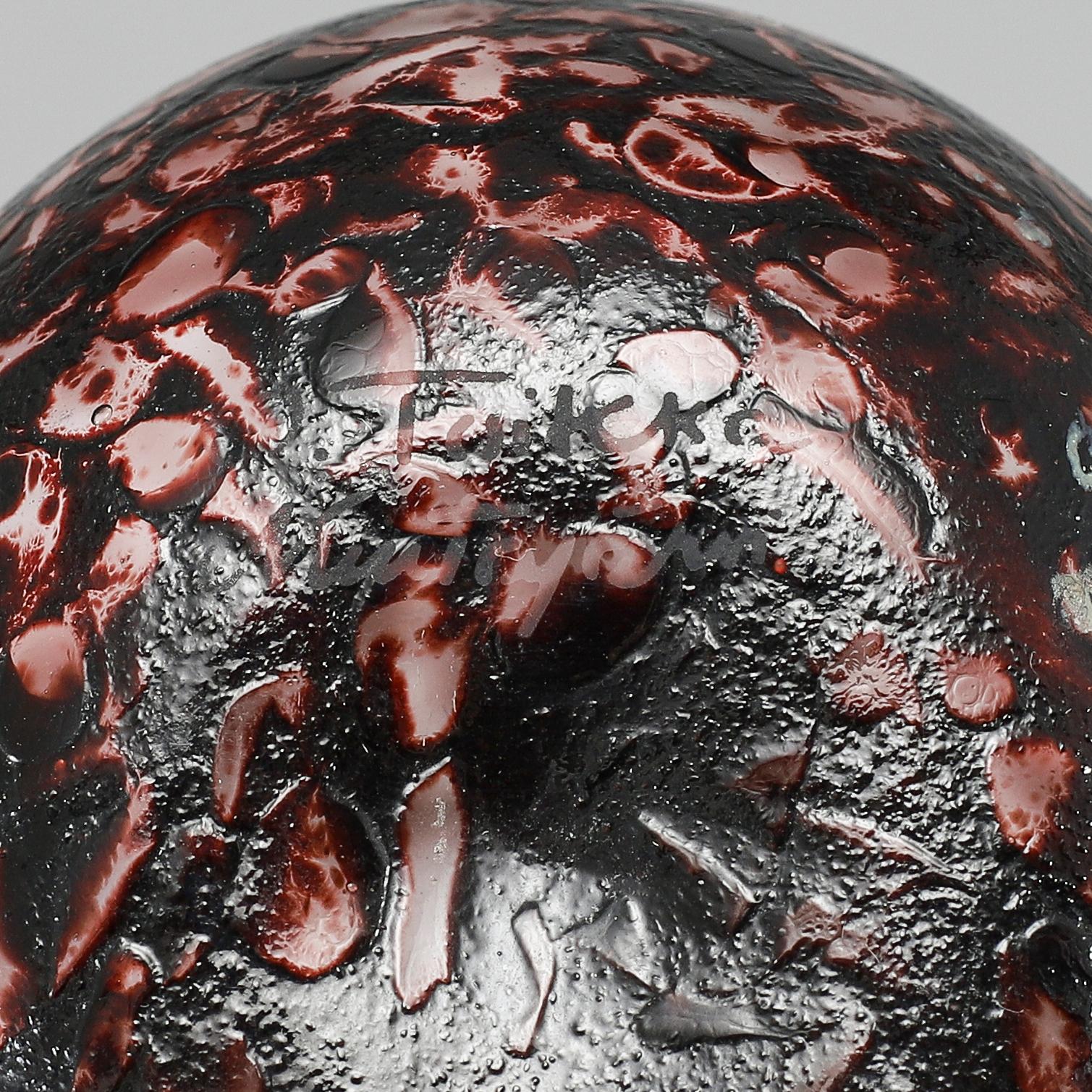 OIVA TOIKKA, glasfågel, Rosy Finch (Punavarpunen), signerad O. Toikka Nuutajärvi.