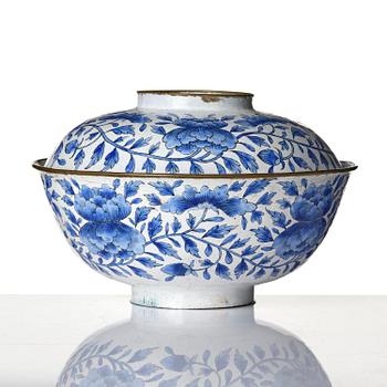 A 'floral' enamel och copper bowl with cover, Qing dynasty, 18th century.