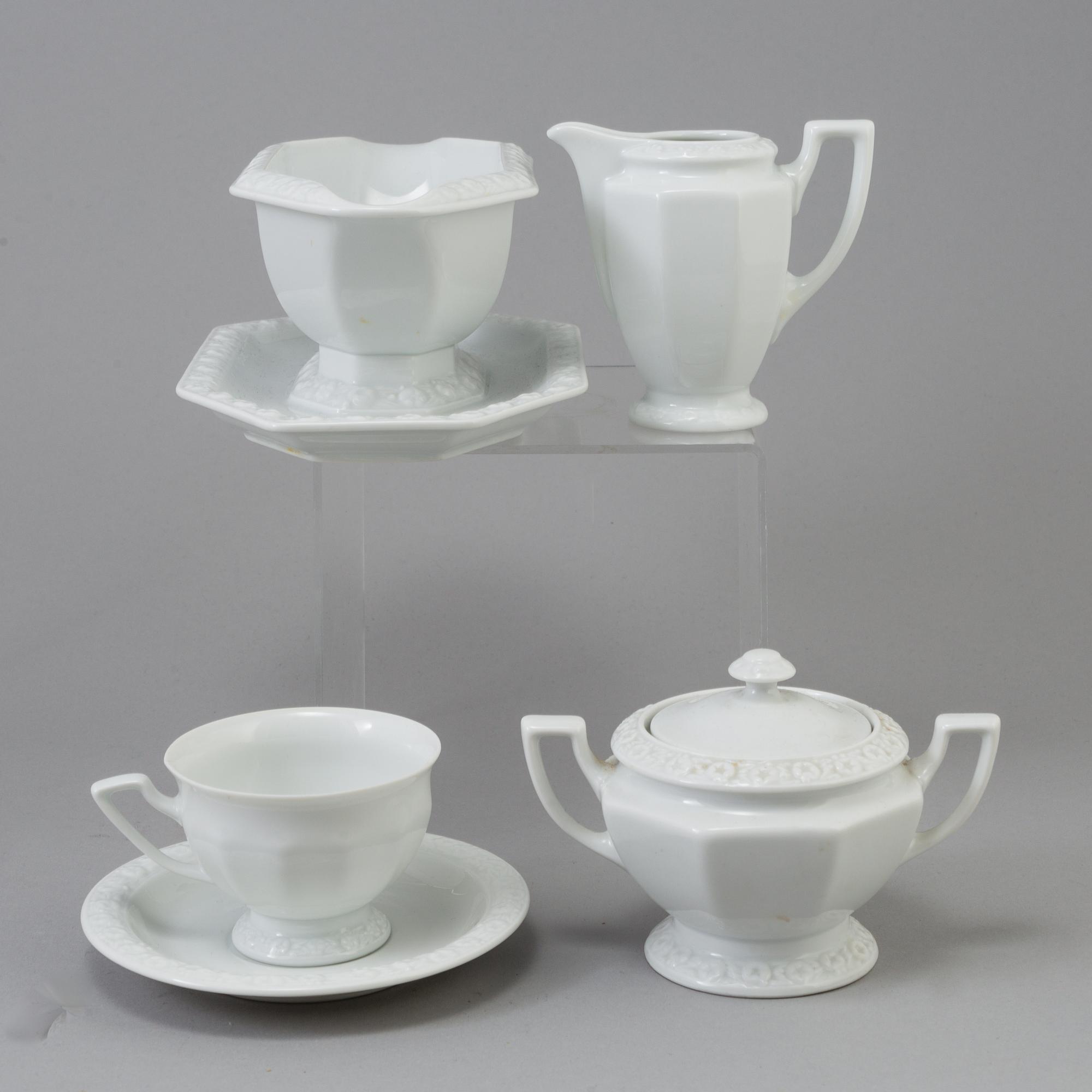 A 78 part coffee and dinner service, 'Classic Rose', by Rosenthal, second half of the 20th century.