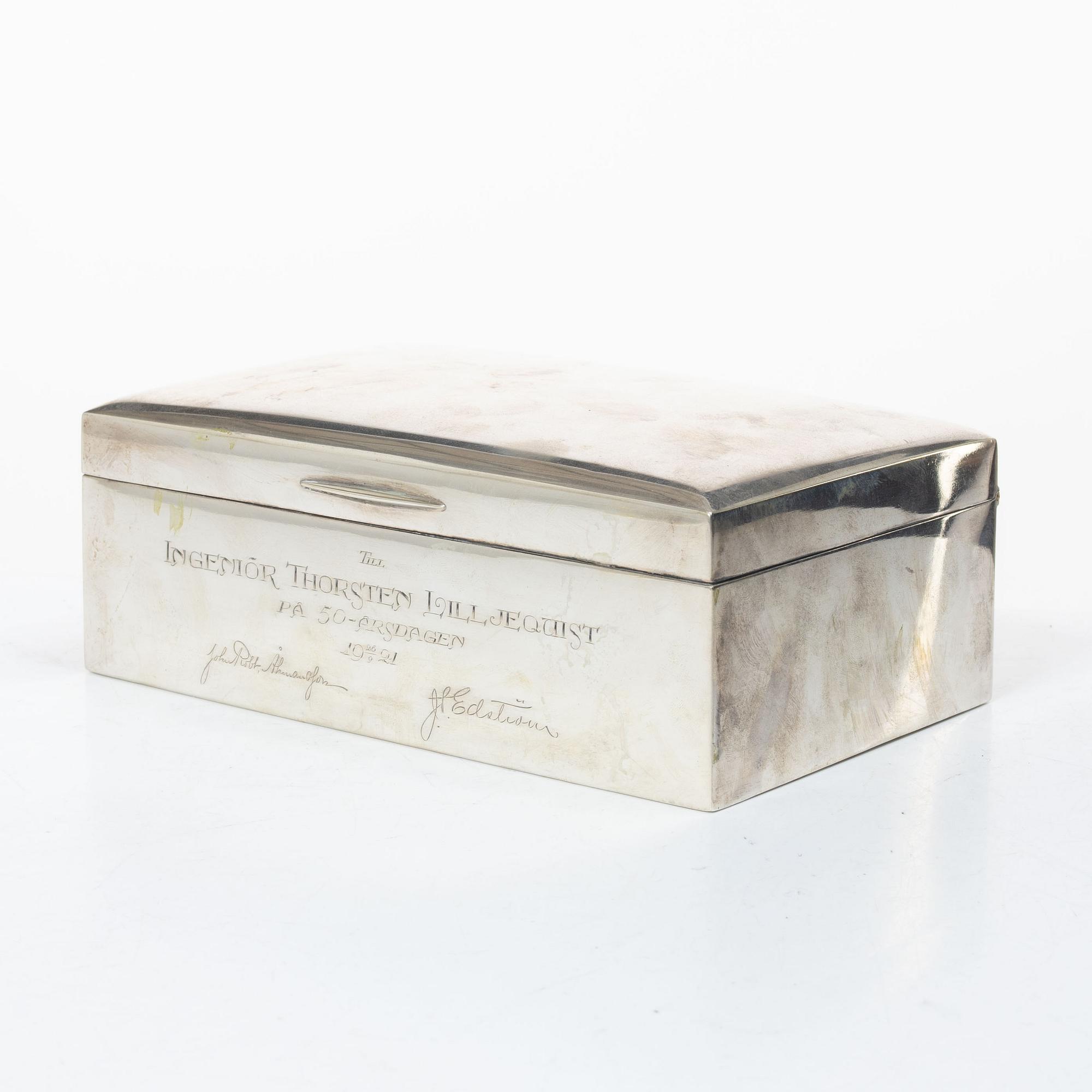Karl Anderson, Cigar box, silver, Stockholm 1920.