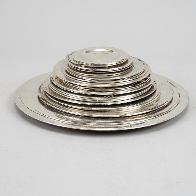 31 swedish silver dishes with engraving, including K Anderson, Stockholm 1927.