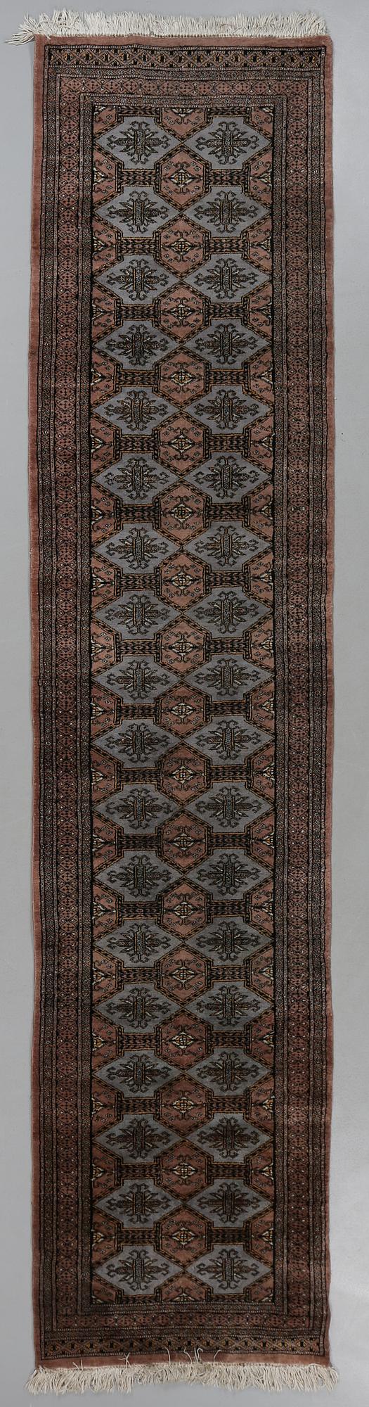 MATTA, orientalisk, old, ca 355x80 cm.