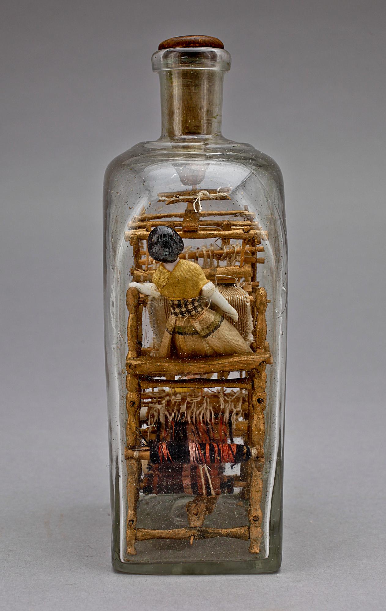 FLASKA MED SJÖMANSARBETE, 1800-tal.