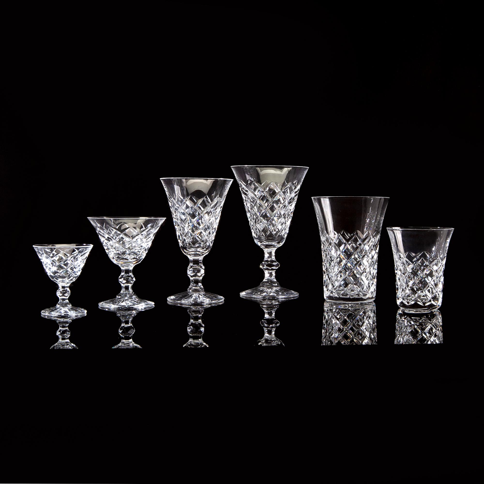 Fritz Kallenberg,a 72 pcs "Rut" glass service from kosta Boda later part of the 20th century.
