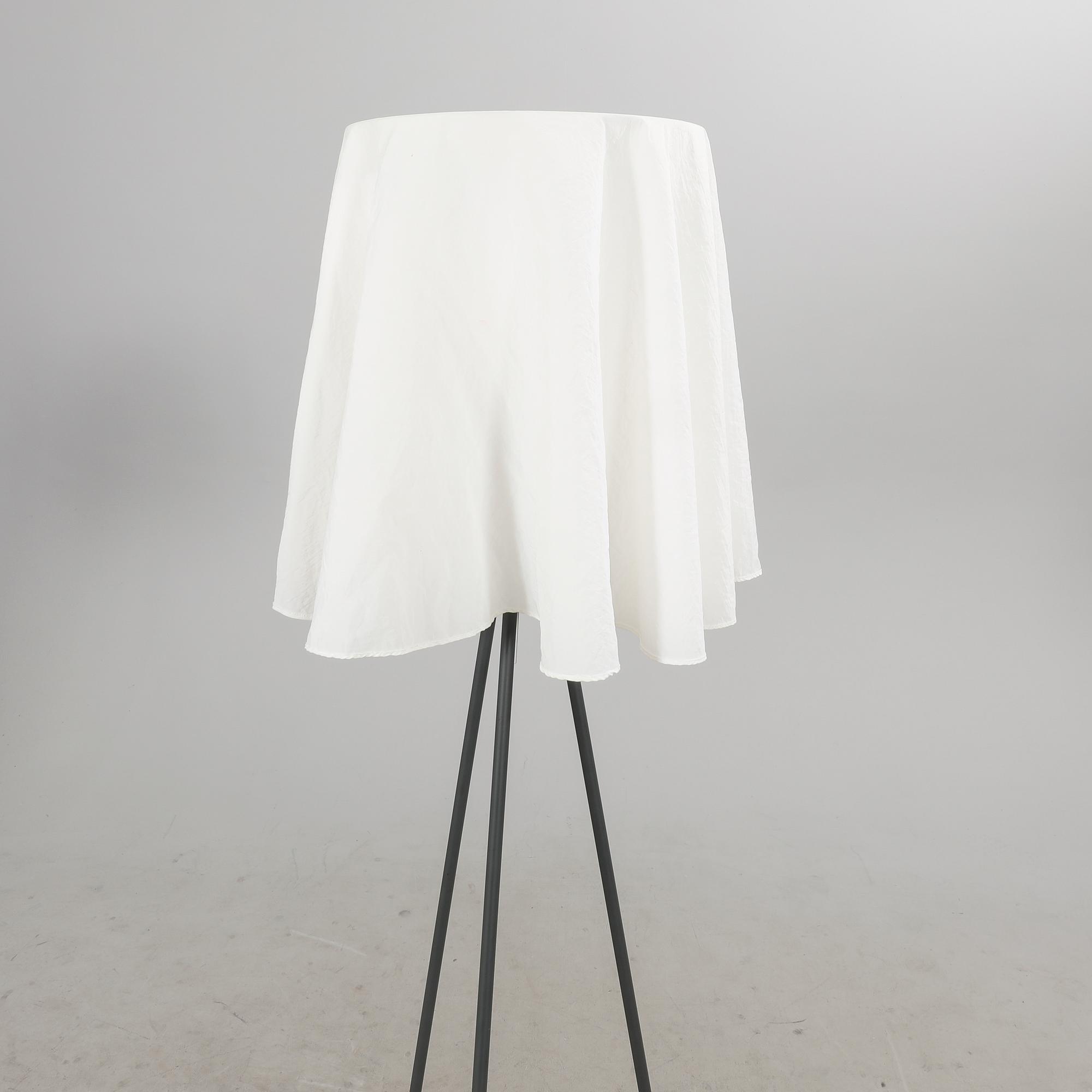 Philippe Starck, golvlampa "Rosy Angelis" för Flos  1994.