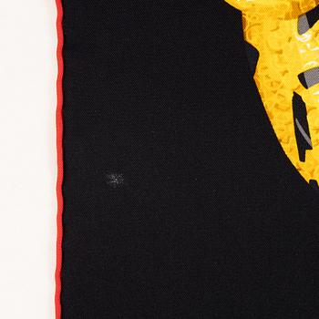 Cartier, scarf.