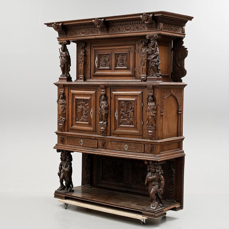 SKÅP, barock, 1800-tal samt äldre delar.