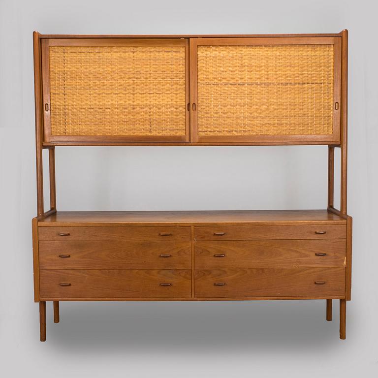Hans J. Wegner, kaappi, "RY-20" Ry Möbler, Tanska, 1960-luku.