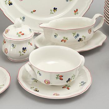 A Villeroy & Bosch 72 pcs dinner service "Petite Fleur".