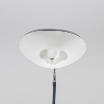 Greta Magnusson Grossman, golvlampa "Cobra" Gubi.