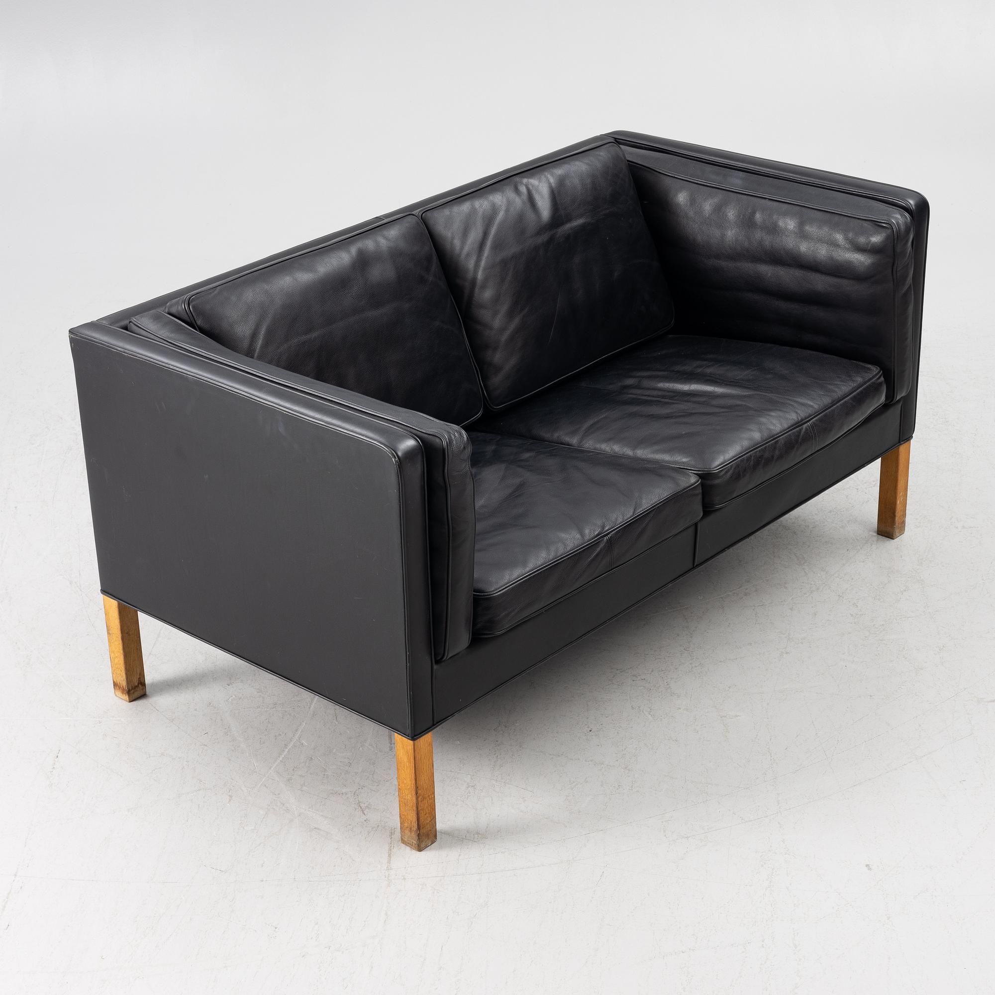 Børge Mogensen, sofa, model 2332-88, Fredericia Furniture, Denmark.
