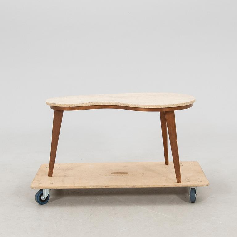 Sidobord/soffbord 1900-talets mitt/andra hälft.