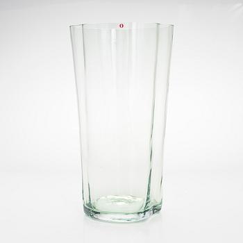 Alvar Aalto,  vas, signerad Alvar Aalto 100 1998 Iittala 916/1998.