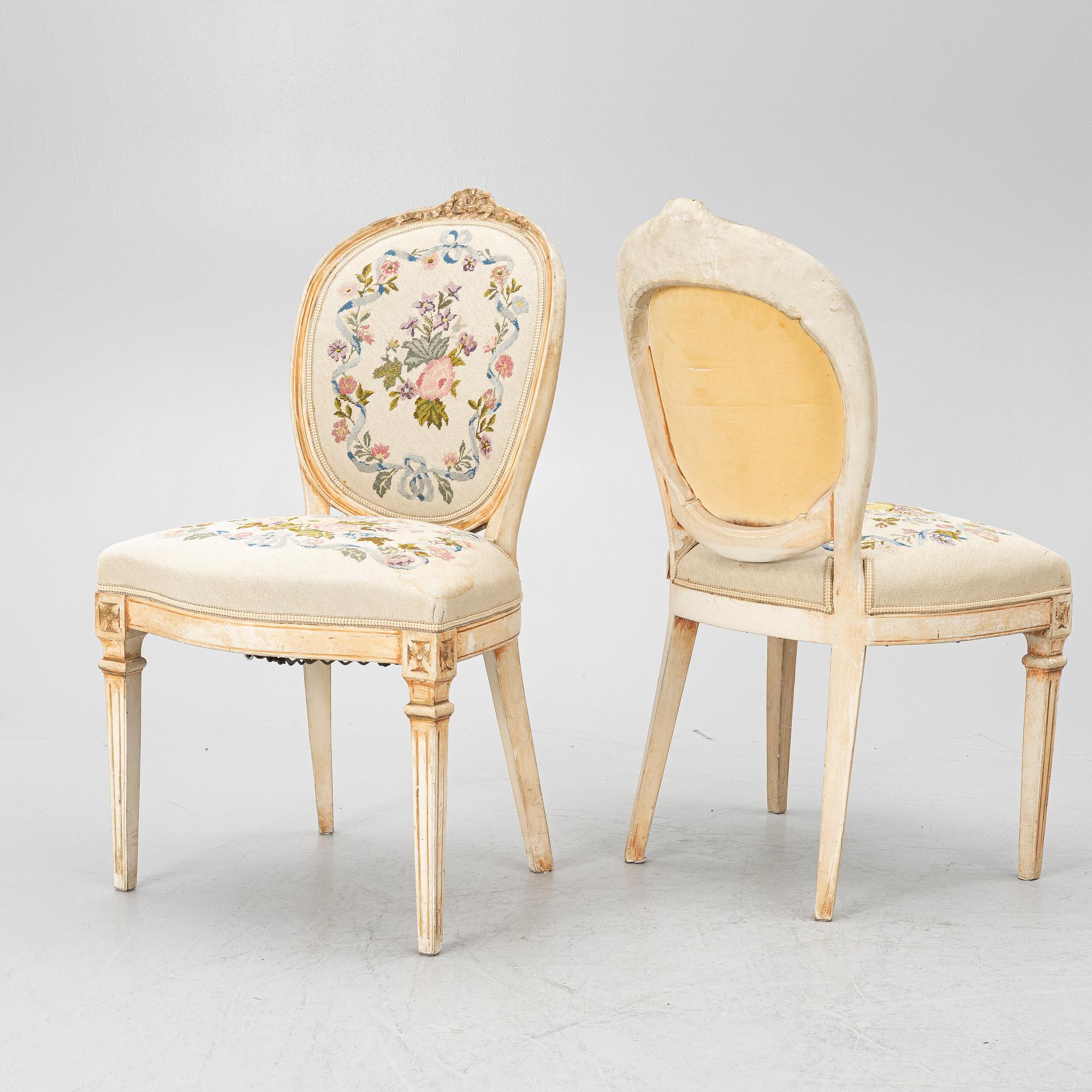 Four chairs, Louis XVI style, 20th century.