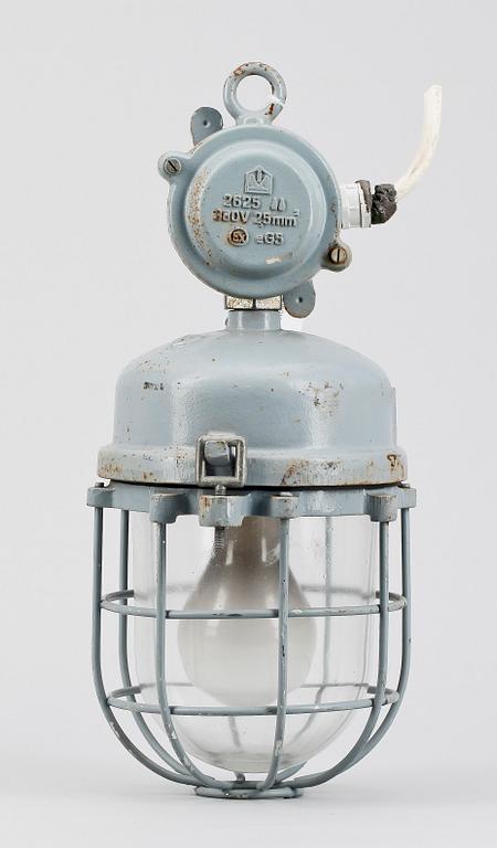INDUSTRILAMPA, gruvlampa, 1900-talets andra hälft.