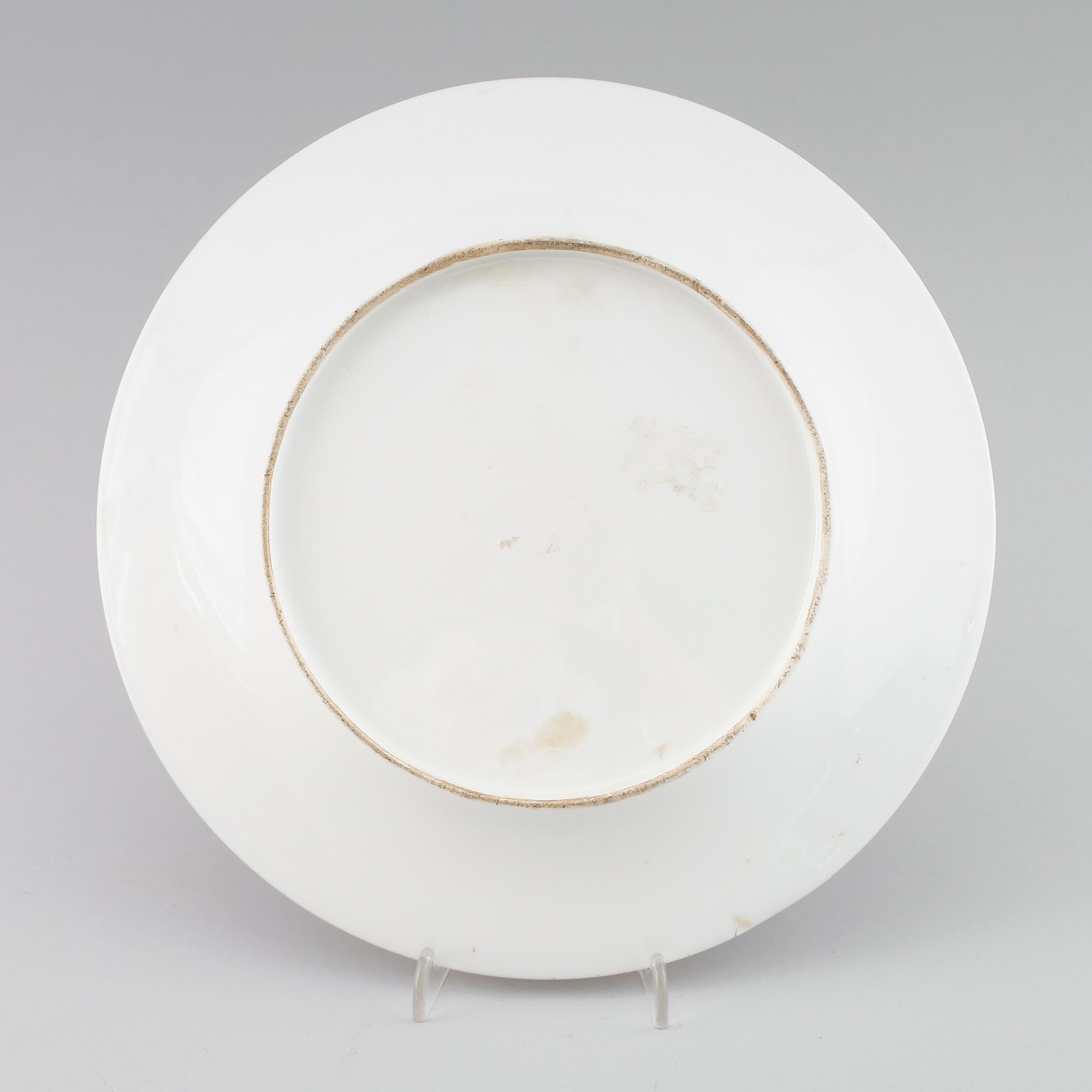 TALLRIK, porslin, Frankrike, 1800-talets första hälft.