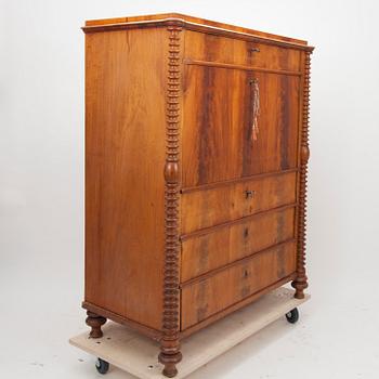 CHIFFONJÉ, biedermeier, 1800-talets senare hälft.