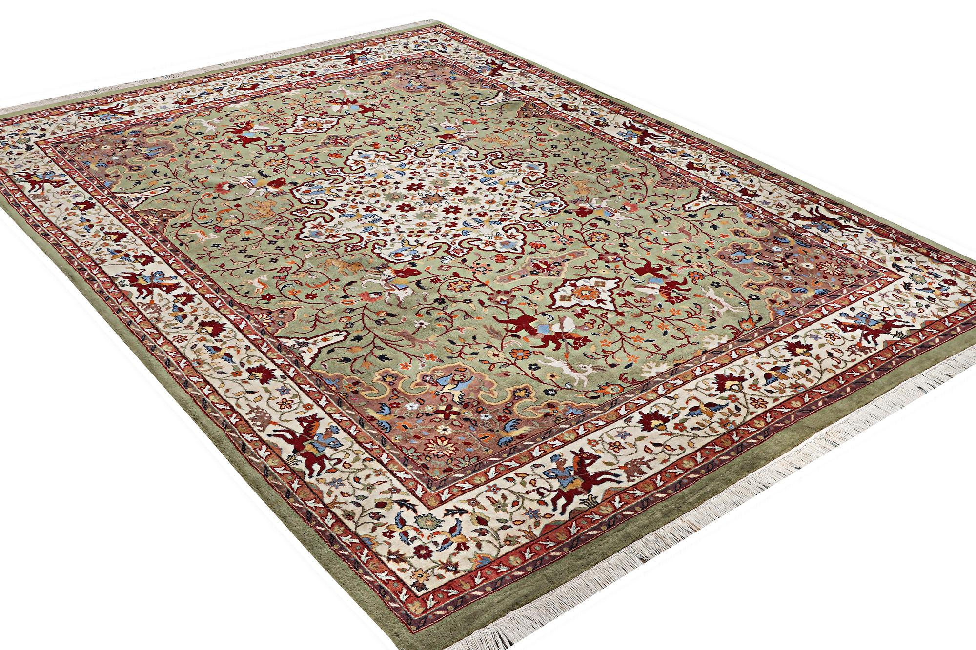 Matta, Sarouk, ca 354 x 256 cm.